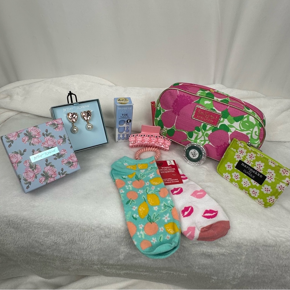9 pc Lilly Pulitzer and Betsy Johnson bundle